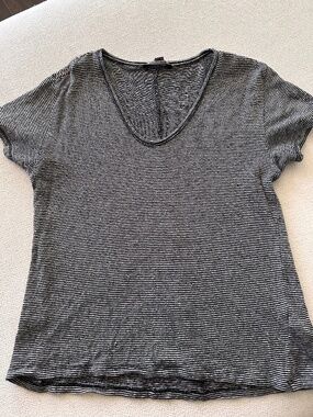 ALLSAINTS Ladies Tee, Size Large, Cotton/Linen blend